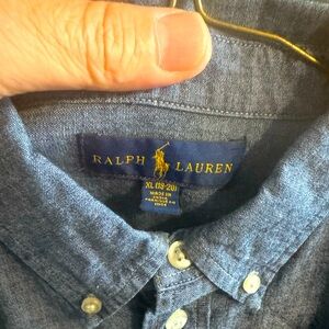 Ralph‎ Lauren Boys 18-20 Blue Chambray Button Down Long Sleeve Shirt
